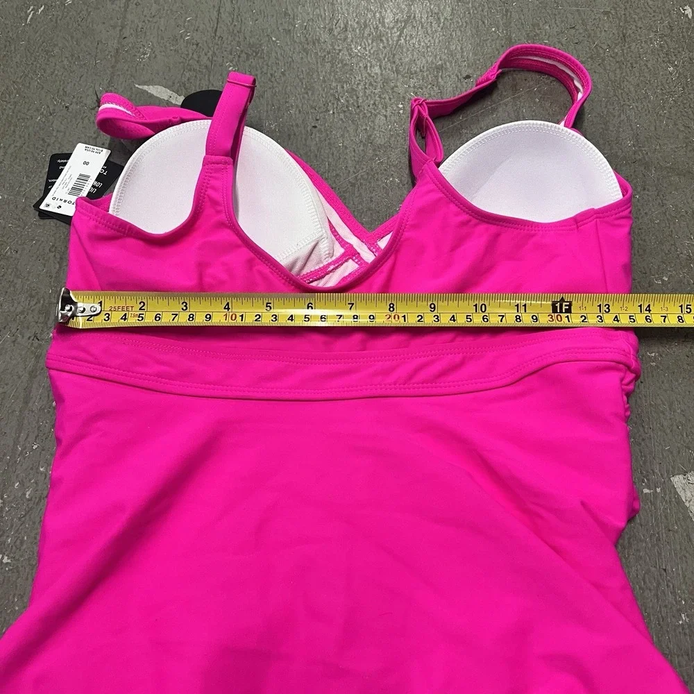 Torrid Women's One Piece Swimsuit Size 00 Pink Wire-Free Lined‎ Low Coverage